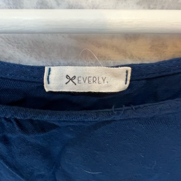 EVERLY NAVY BLUE VAGUELY NAUTICAL DRESS SO CUTE BOATING DRESSY CASUAL GOLD M EUC - Picture 7 of 11